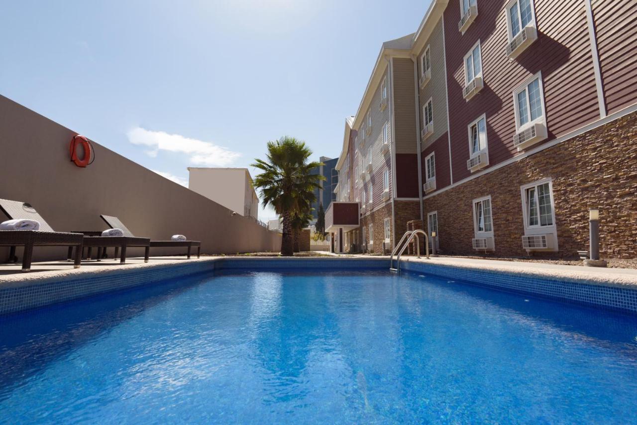 Extended Suites Saltillo Galerias Exteriér fotografie